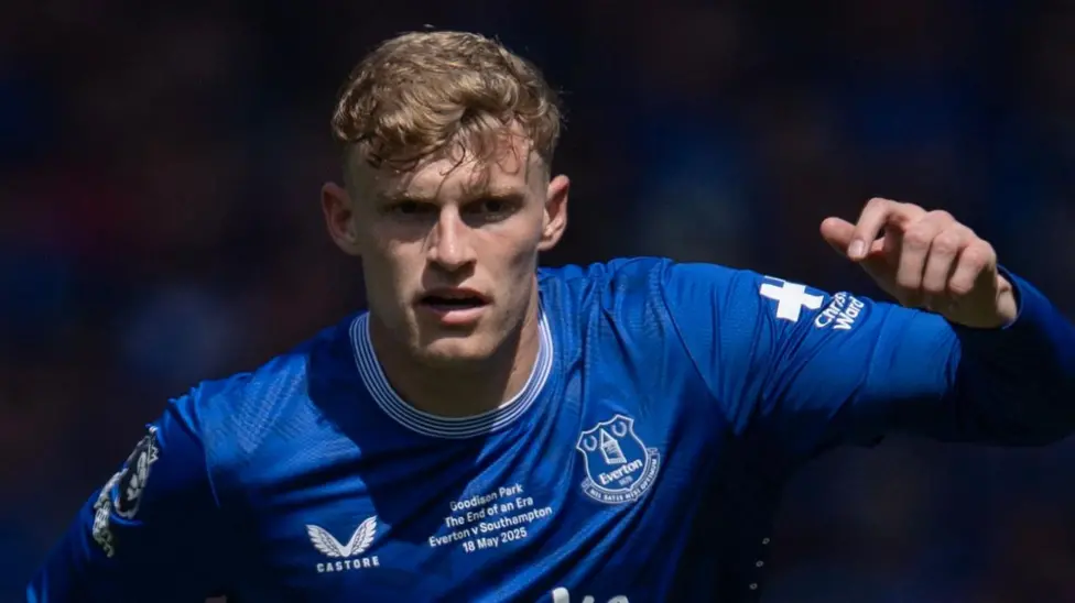Jarrad Branthwaite Signs Contract Extension to 2030 with Everton: A Pillar for the Future
